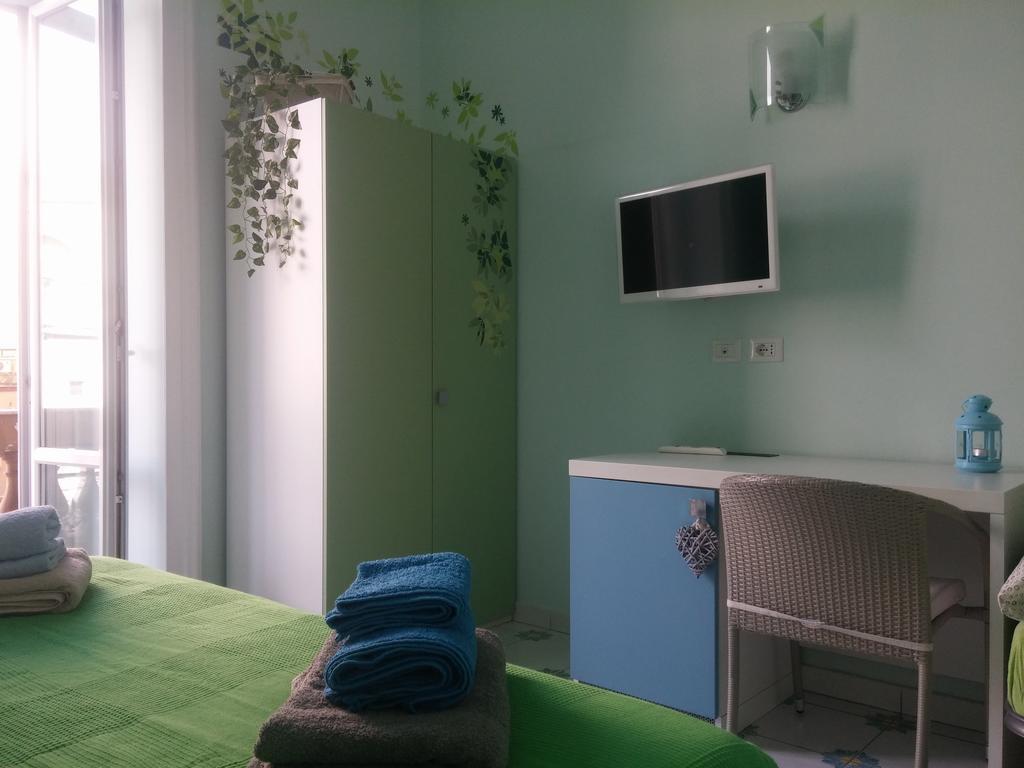 Viaggio A Napoli B&B Екстер'єр фото