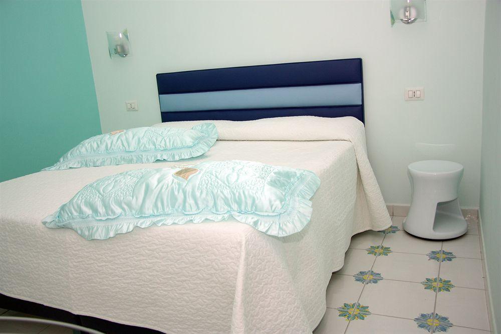 Viaggio A Napoli B&B Екстер'єр фото